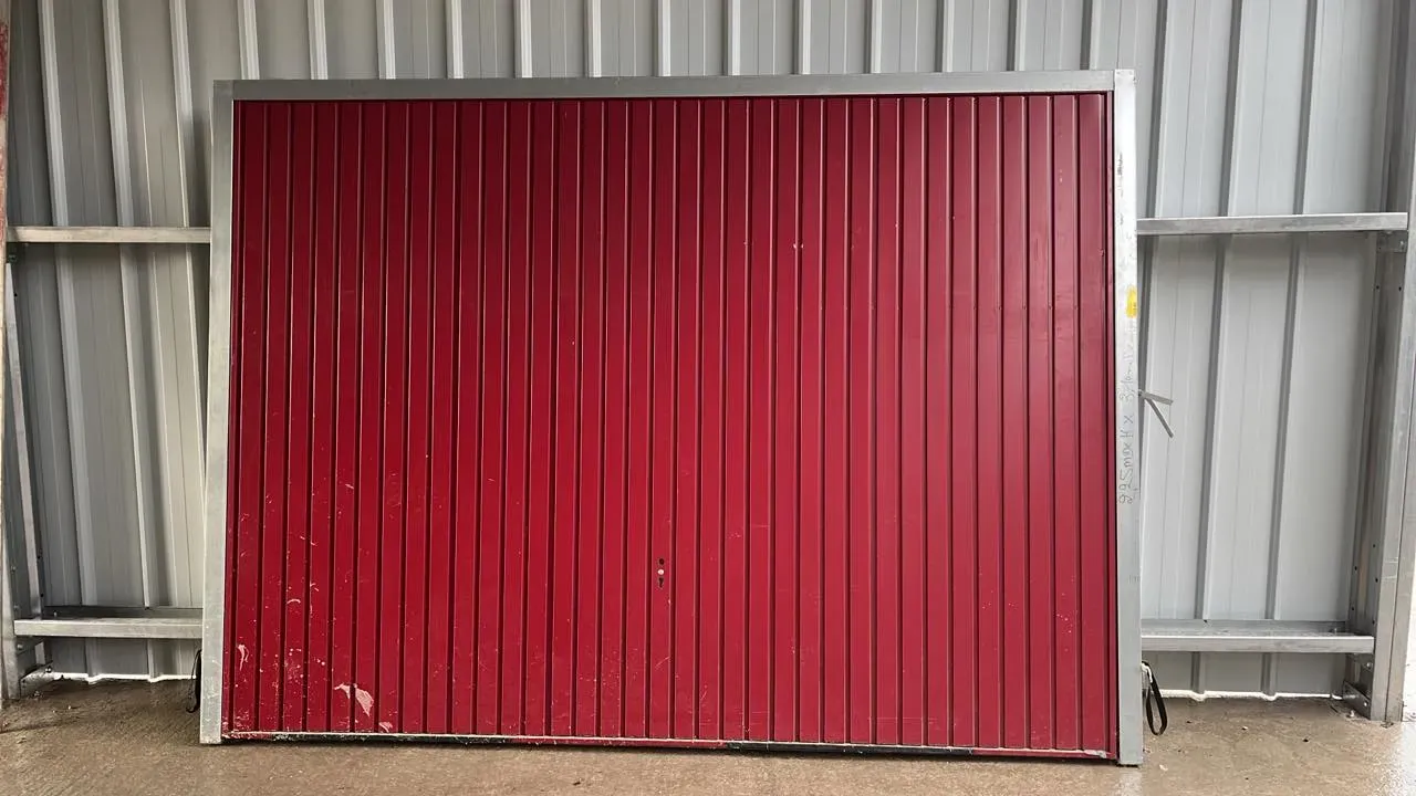 porte_garage_rouge