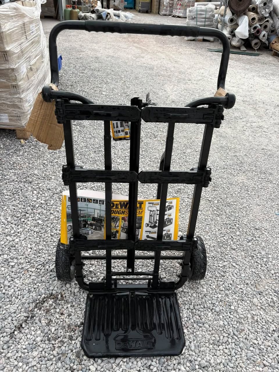 chariot_dewalt